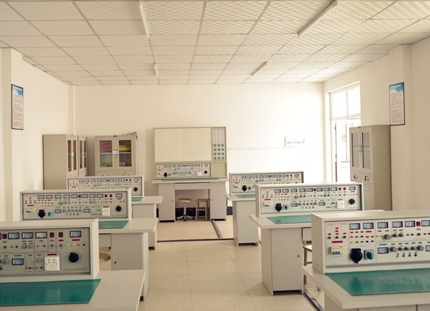 鄰水柑子職業(yè)技術學校