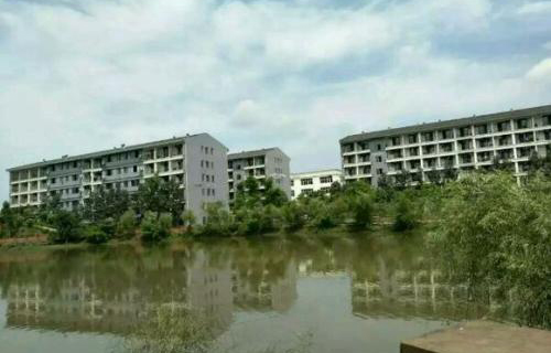 合江少岷職業(yè)技術(shù)學(xué)校