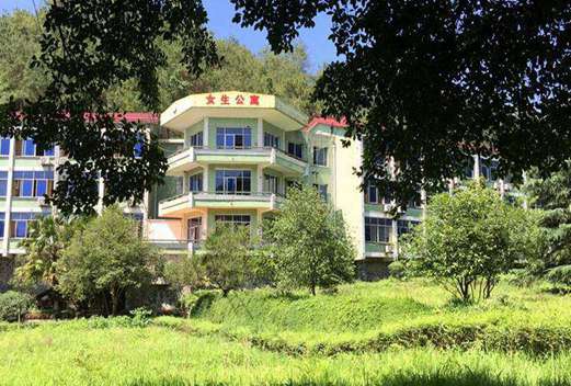 樂山市醫(yī)藥科技學校