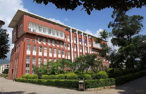 德陽中藝科技職業(yè)學(xué)校