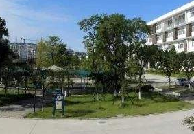 綿陽服裝職業(yè)技術(shù)學(xué)校