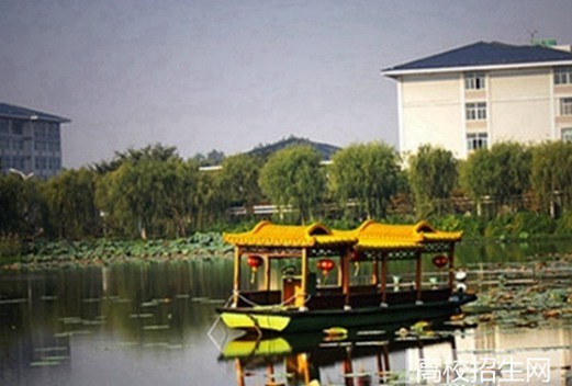 樂山旅游學(xué)校