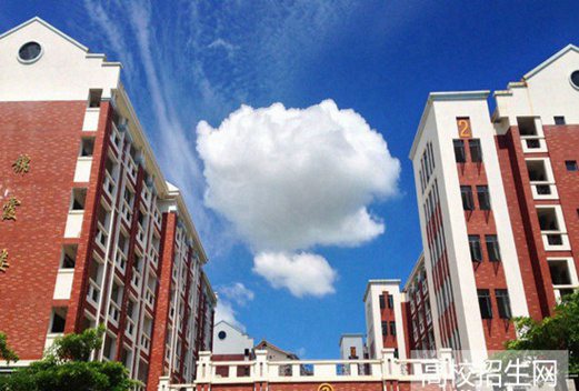 成都德圣中等職業(yè)學校