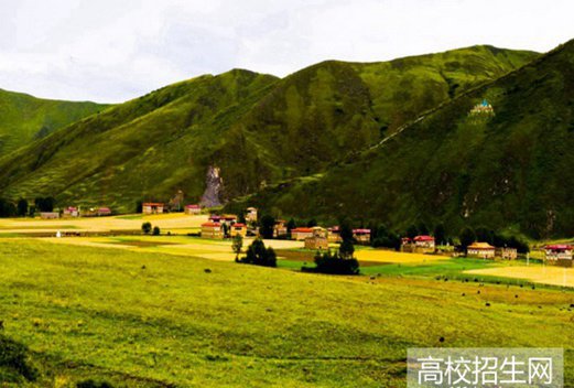 四川省甘孜衛(wèi)生學校