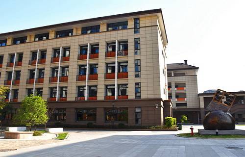 福州財(cái)政金融職業(yè)中專(zhuān)學(xué)校