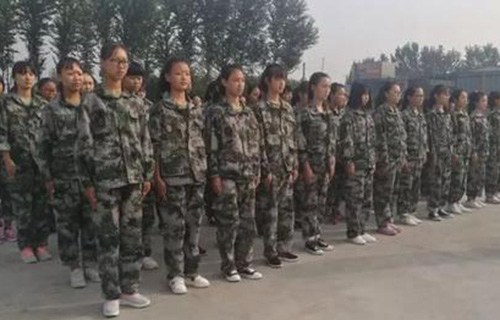 介休聯(lián)華電子職業(yè)學校