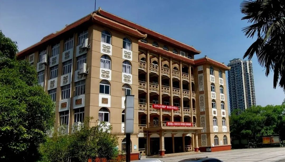 南昌市第一中等專(zhuān)業(yè)學(xué)校