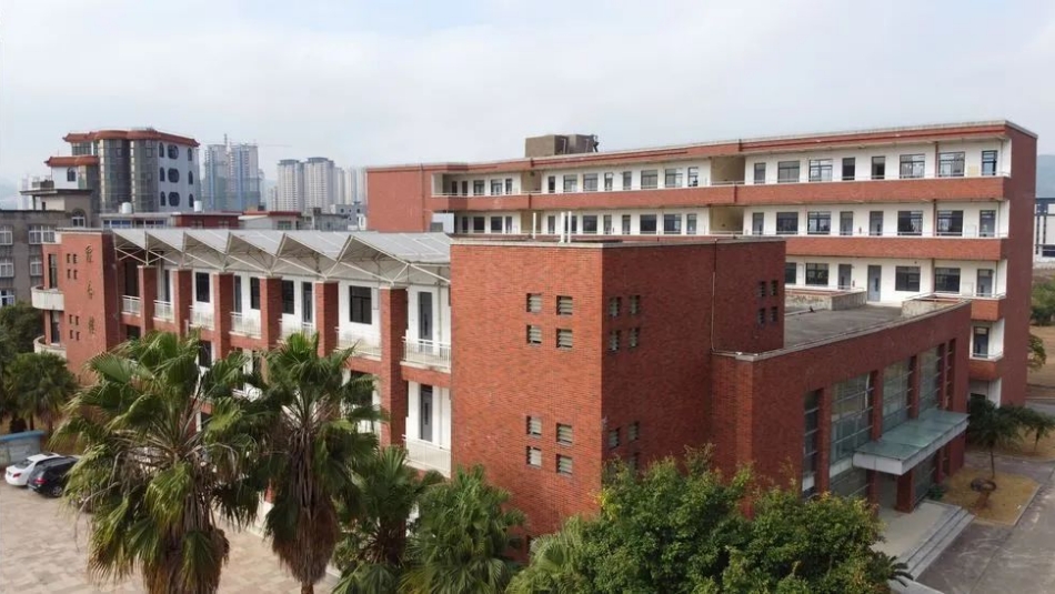 一文了解！福建中考200-300分可以讀哪些學(xué)校？