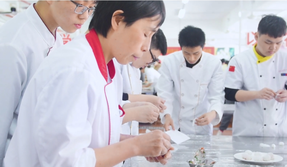 2、面點(diǎn)實(shí)訓(xùn)中心