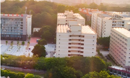 廣東科技學(xué)院一角